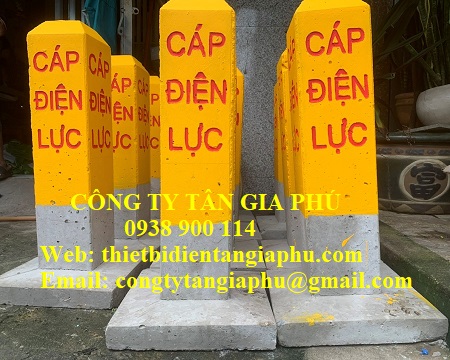 Cọc mốc cáp điện lực bằng bê tông có chân đế