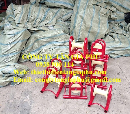 Con lăn đơn đỡ cáp