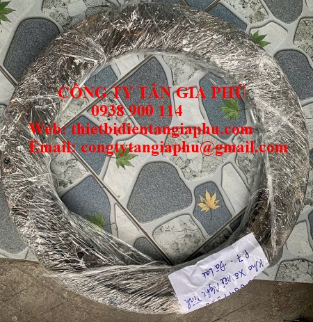 Mâm ra cáp điện